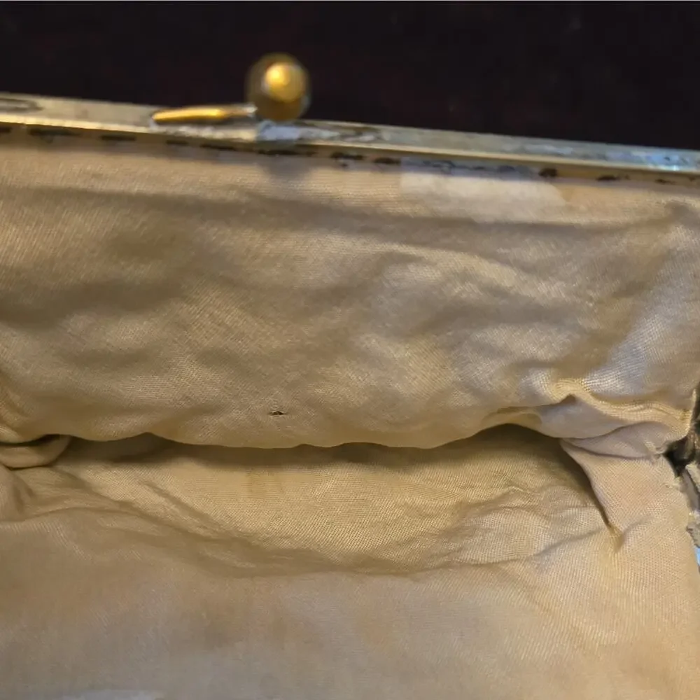 Antique Black & Cream Beaded Women’s Clutch Evening Cocktail Purse Chain Frame